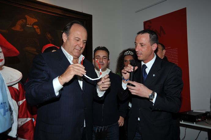 Ingrandisci la foto